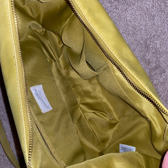 Shoulder Purse - Picture 2 of 2